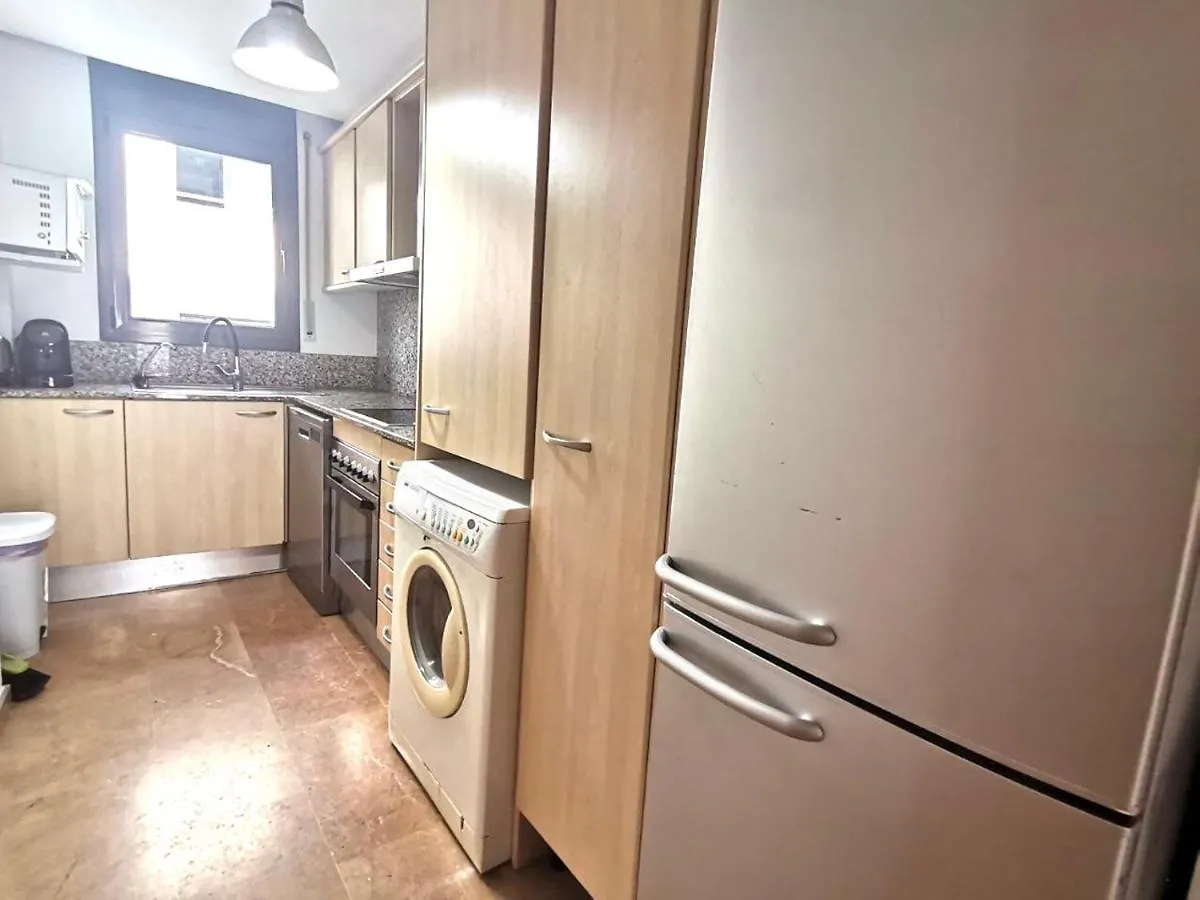 Precioso apartamento 4 habitaciones con piscina y gym Lloret de Mar 0*,  España