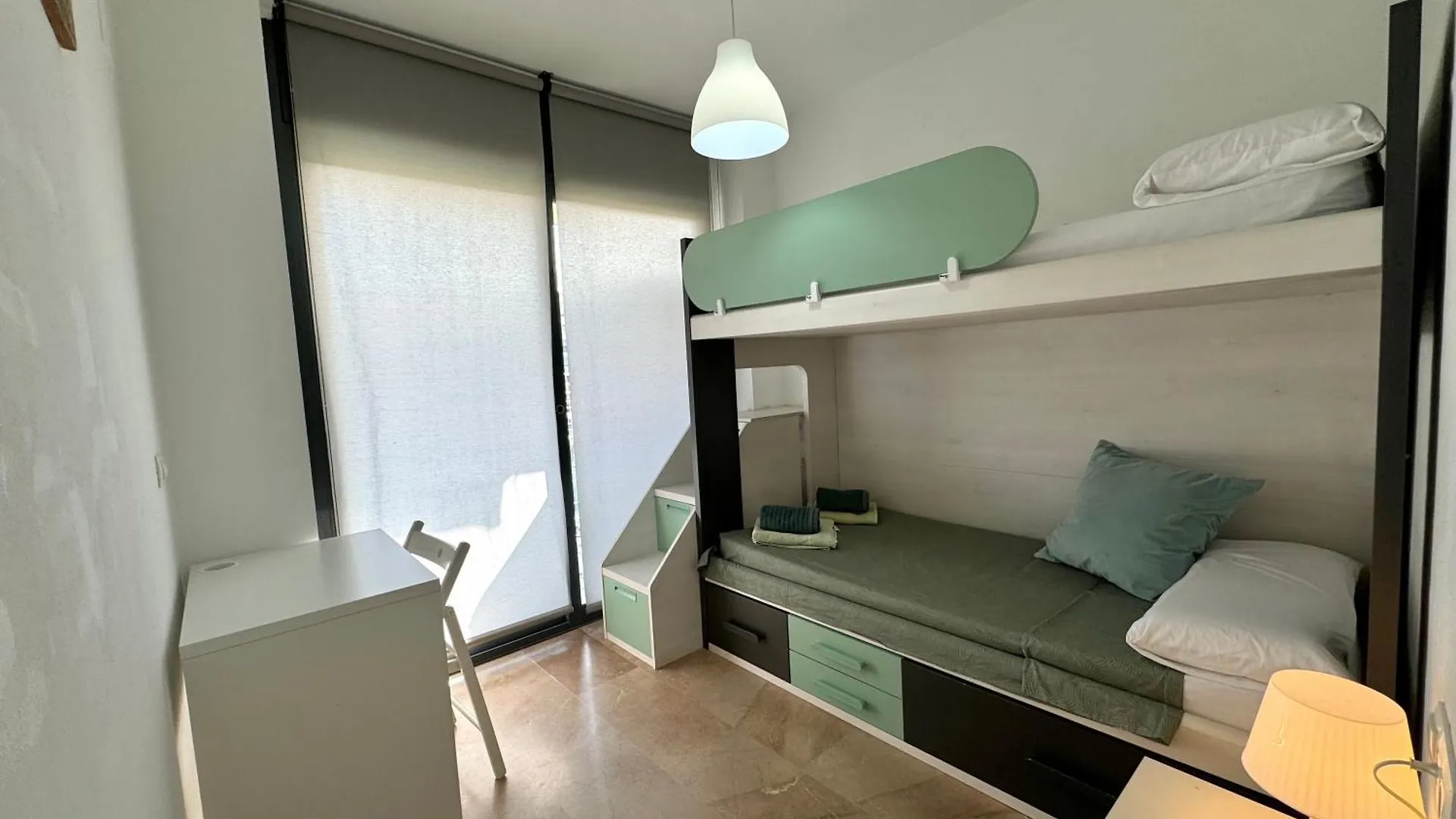 Precioso apartamento 4 habitaciones con piscina y gym Lloret de Mar