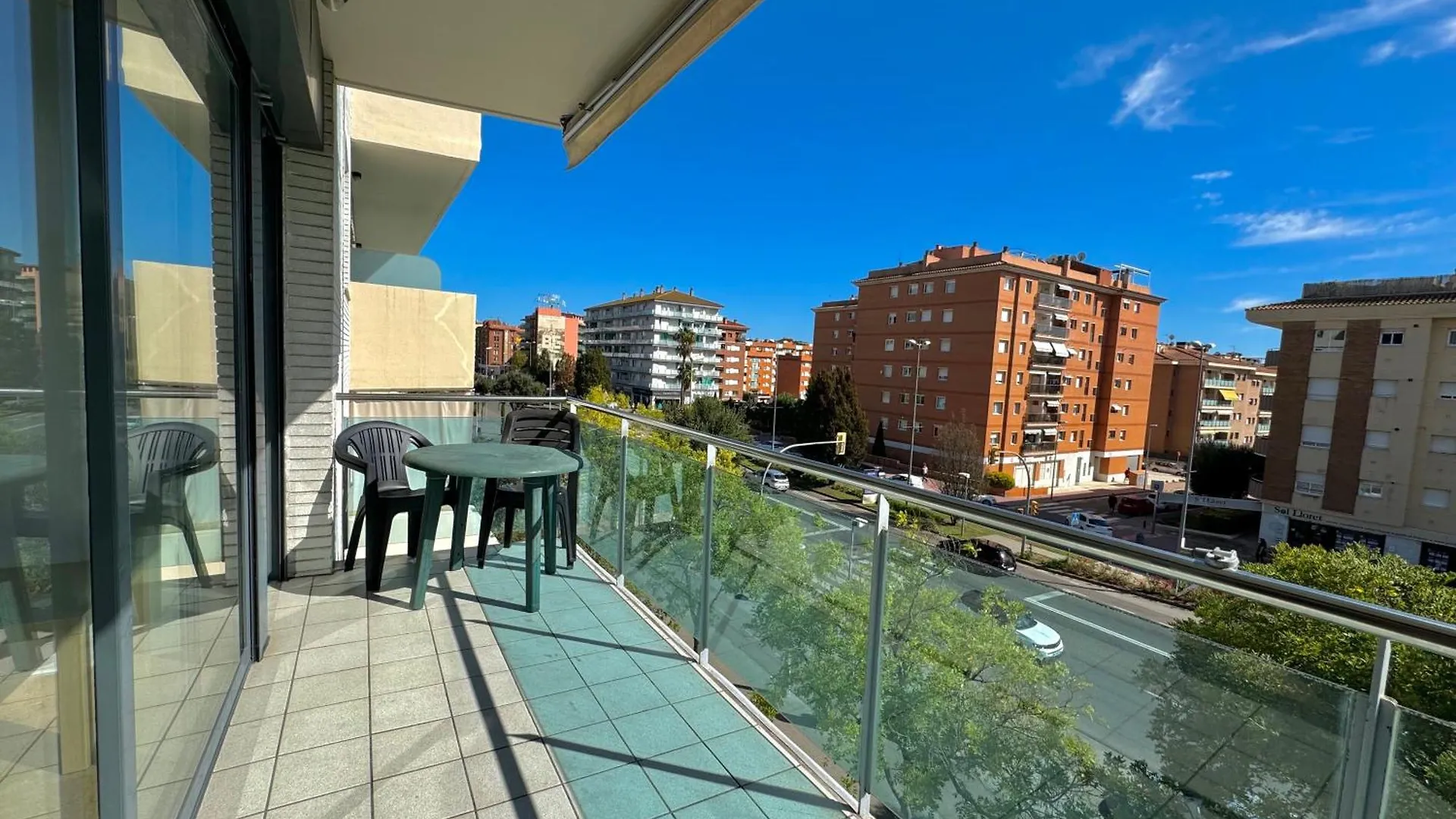 Precioso apartamento 4 habitaciones con piscina y gym Lloret de Mar